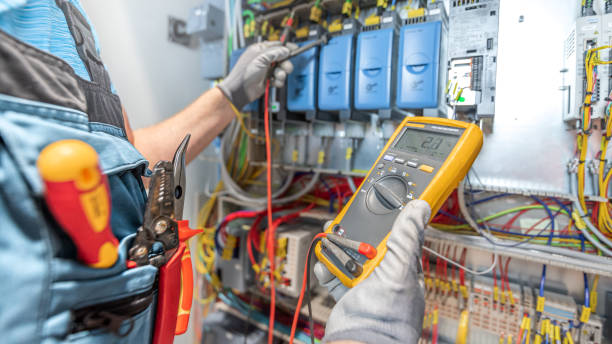 Best Best Electricians Near Me  in Williston, FL